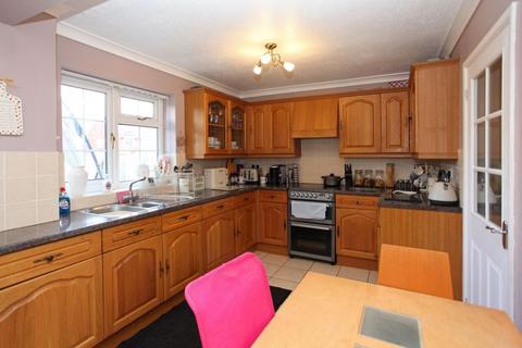 15 Caughley Close, Broseley, TF12 5SP