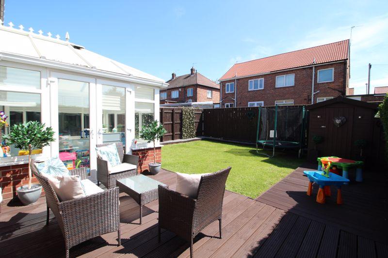 Ayr Drive, Jarrow 3 bed semidetached house £140,000