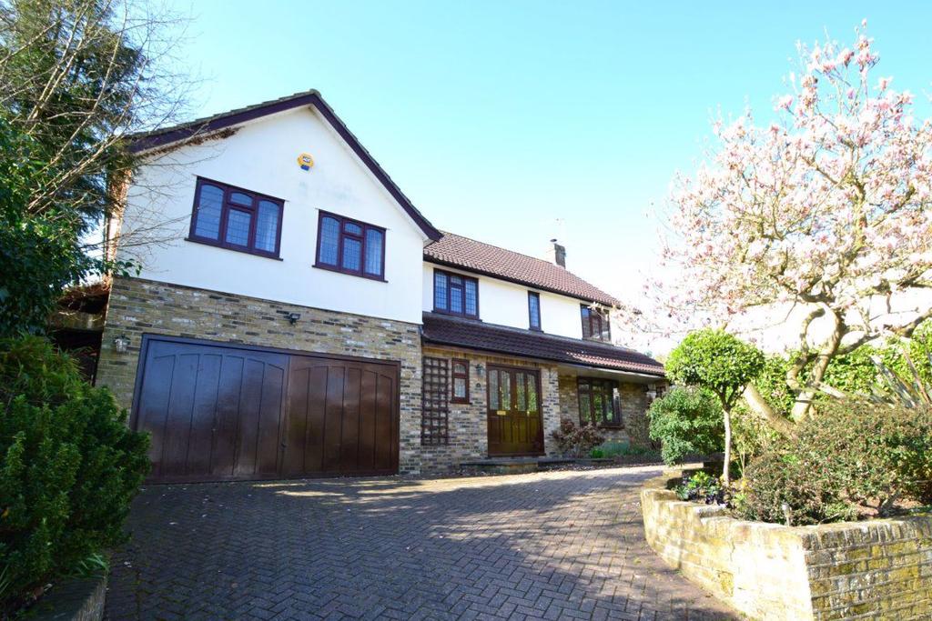 CARNABY ROAD, BROXBOURNE 5 bed house £2,700 pcm (£623 pw)