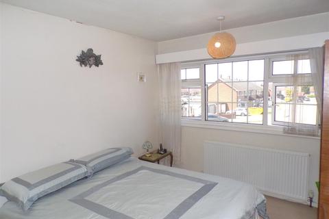 40 Whinfell Way, Gravesend, DA12 4SE