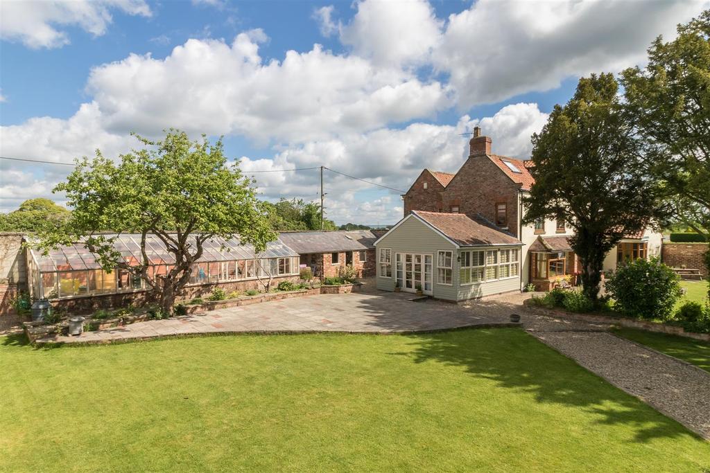 Beverley House, Scarborough Road, Norton, North Yorkshire, YO17 8EF 5