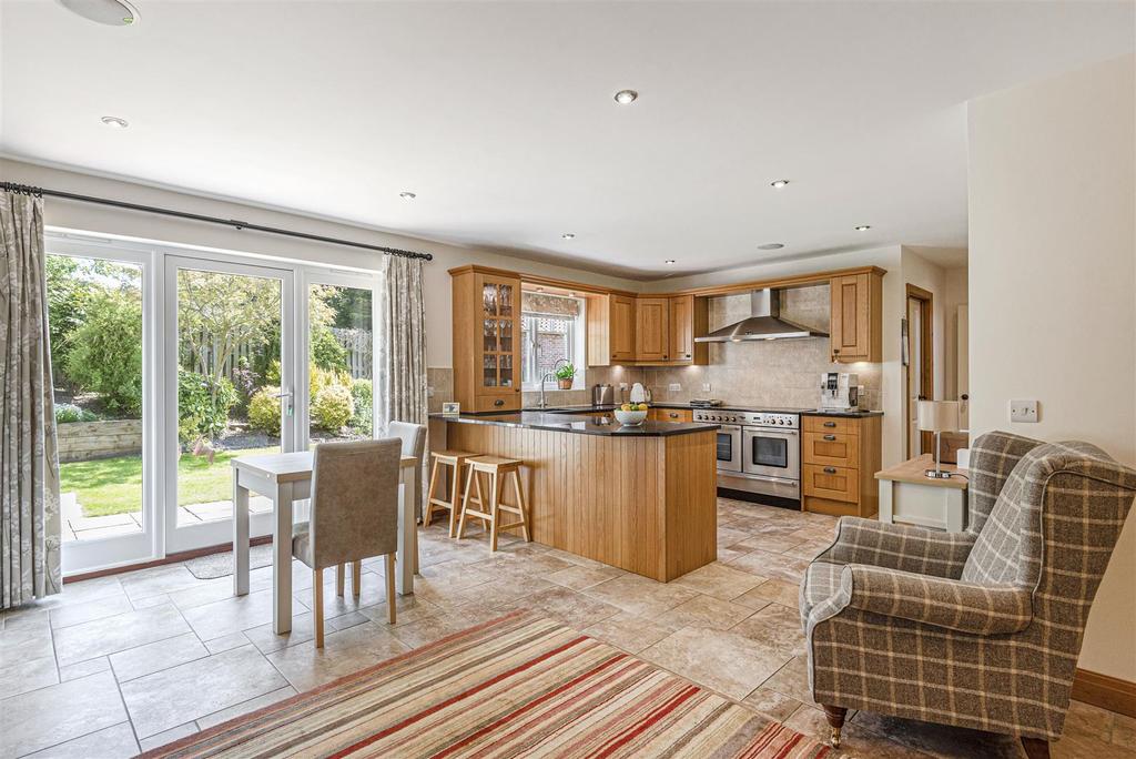 KITCHEN AREA(open plan living)