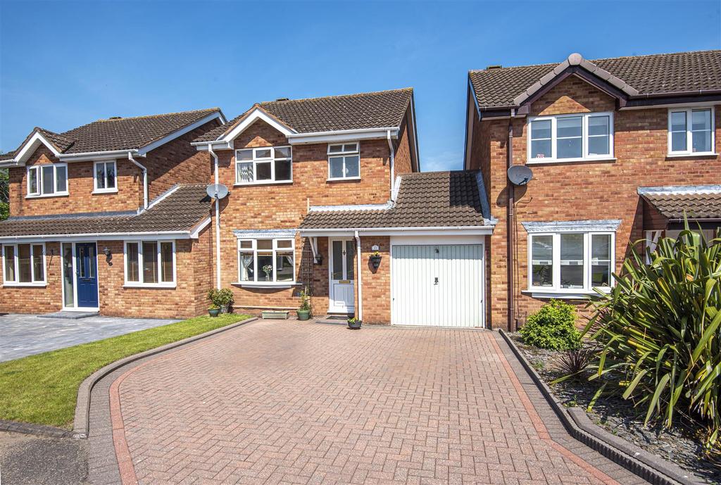 Goodwood Close, Lichfield 2 bed house £339,950