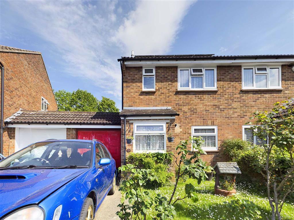 Hook Road, Snodland 3 bed semidetached house £325,000