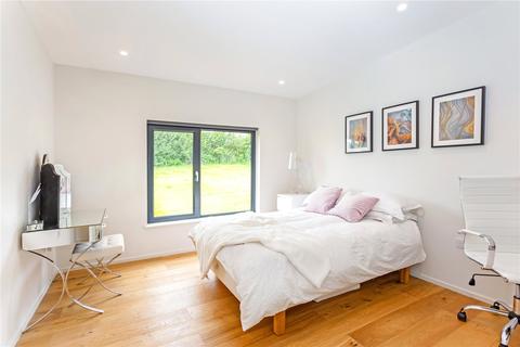 1, Kites View Barns Bradden Lane, Gaddesden Row, Hemel Hempstead, HP2 6JB