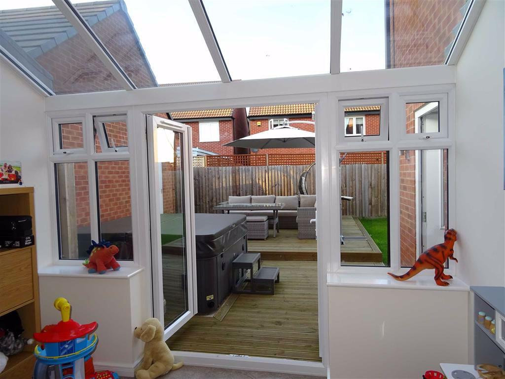 Conservatory (rear)