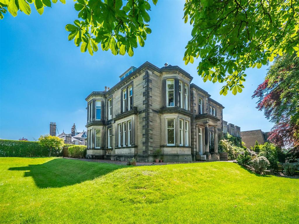 45/2 Spylaw Road, Edinburgh, EH10 5BP 1 bed ground floor flat £290,000