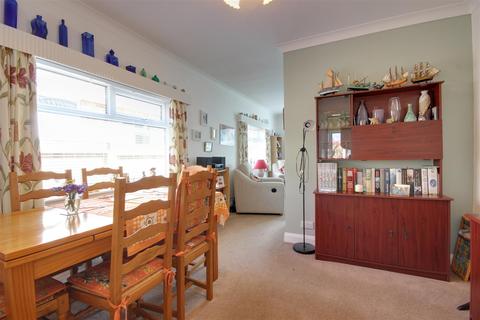 9 The Lunds, Kirk Ella, Hull, HU10 7JJ