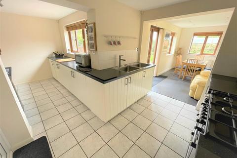 4 The Old Lane, Barkestone, Nottingham, NG13 0HD