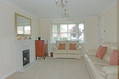 7 Laburnum Close, Hollywood, Birmingham, B47 5QW