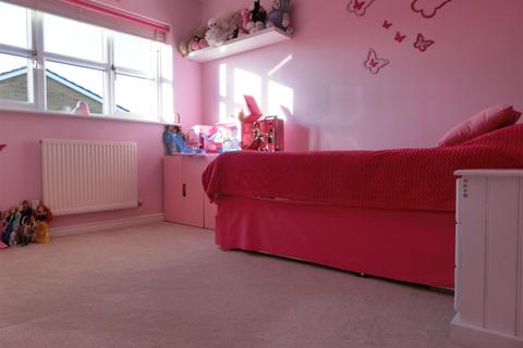 7 Laburnum Close, Hollywood, Birmingham, B47 5QW