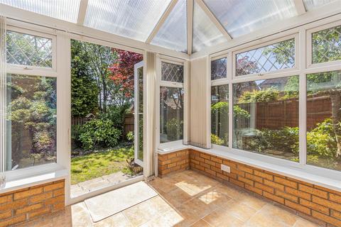 3 Almond Drive, Pontprennau, Cardiff, CF23 8HD