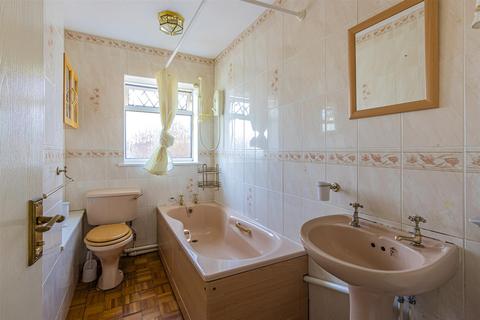 3 Almond Drive, Pontprennau, Cardiff, CF23 8HD
