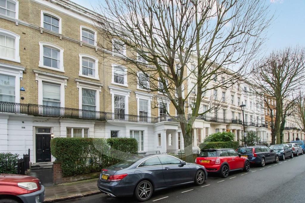 Belgrave Gardens, St Johns Wood, NW8 2 bed apartment £1,600 pcm (£369 pw)