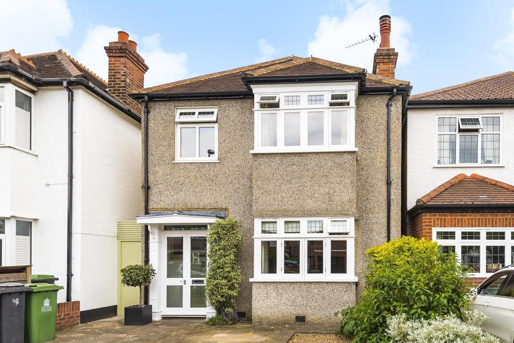 Latchmere Road, Kingston Upon Thames, KT2 3 bed detached house £1,050,000