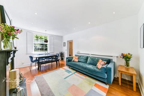 57d Canonbury Park North, London, N1 2JU