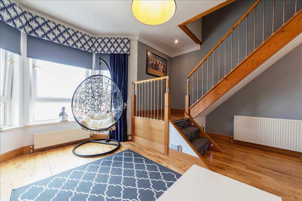 Russell Street, Wishaw 2 bed apartment £84,995