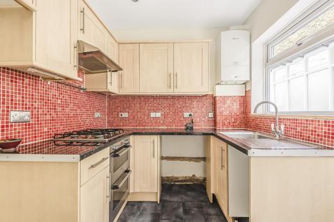 40a Royston Road, London, SE20 7QN
