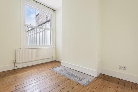 40a Royston Road, London, SE20 7QN
