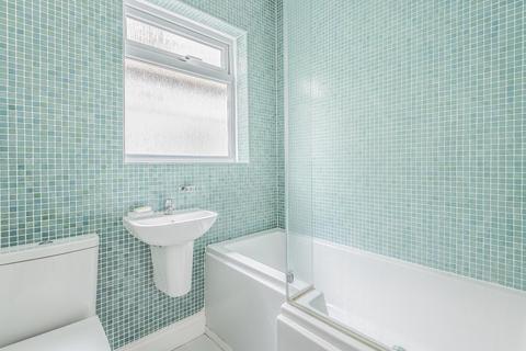 40a Royston Road, London, SE20 7QN