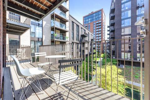 Studio for sale, Ambassador Building, Embassy Gardens, Nine Elms SW11