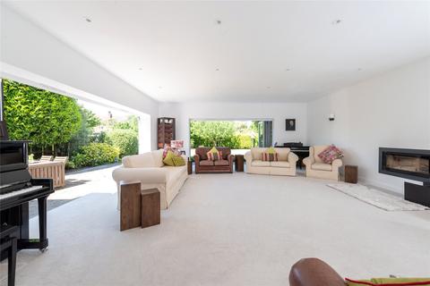 15 Brickhill Drive, Bedford, MK41 7PY