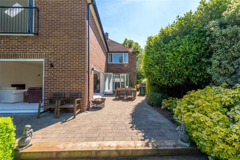 15 Brickhill Drive, Bedford, MK41 7PY