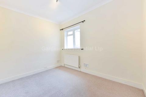 1 bedroom flat for sale, Boston Manor Road, TW8