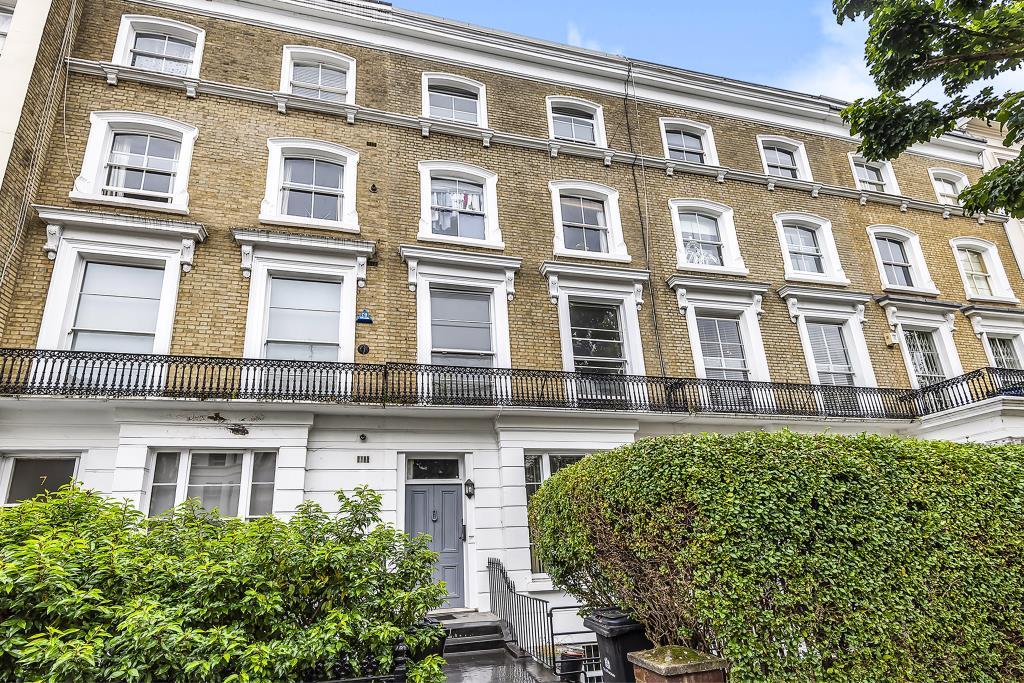 Belgrave Gardens, London, NW8 2 bed apartment - £1,599 pcm (£369 pw)