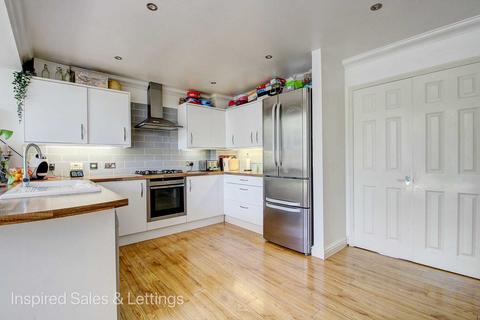21 Dixie Lane, Wavendon Gate, Milton Keynes, MK7 7AZ