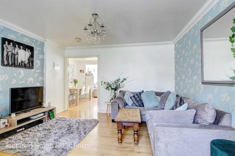 21 Dixie Lane, Wavendon Gate, Milton Keynes, MK7 7AZ