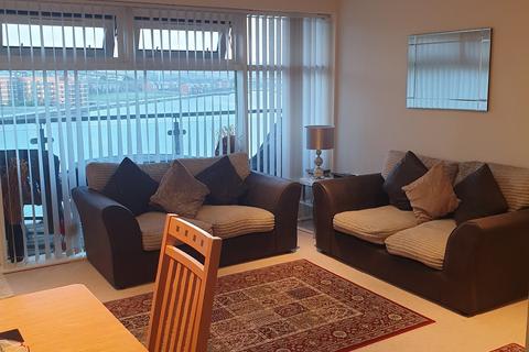 2 bed flat/apartment for rent in Altamar, Kings Road, Swansea, SA1 8PY