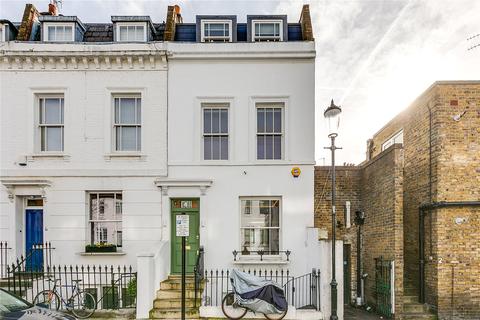 4 Cope Place, London, W8 6AA