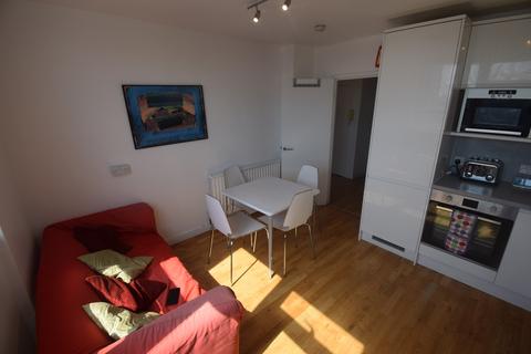 3 bedroom flat to rent, Kestrel House, Pickard Street, London, EC1V