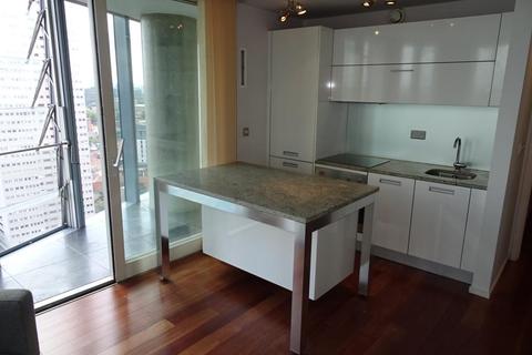 2 bedroom apartment to rent - Beetham Tower, 10 Holloway Circus, B1 1BA
