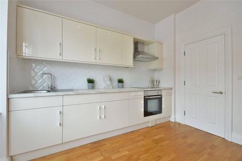 2 bedroom apartment for sale, Golders Green Road, London, NW11