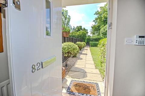 82 Constitution Hill, Snodland, ME6 5BY