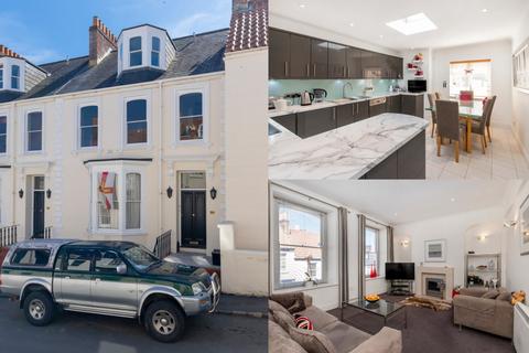 3 bedroom apartment for sale - Victoria Road, St Peter Port, Guernsey