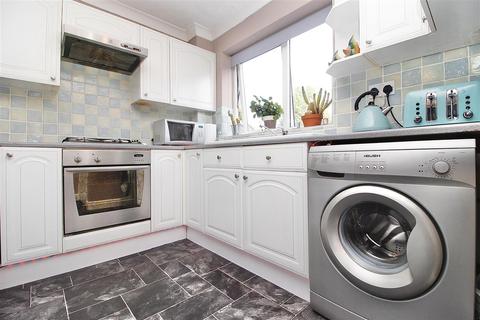 5 Lanercost Way, Ipswich, IP2 9DL