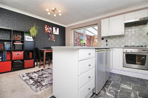 5 Lanercost Way, Ipswich, IP2 9DL