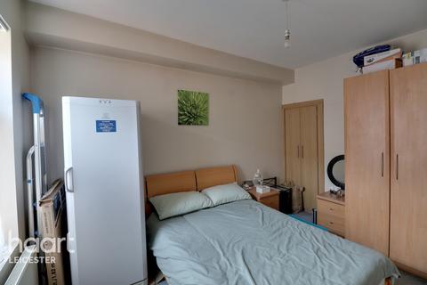 53 Frederick Road, Leicester, LE5 3HF
