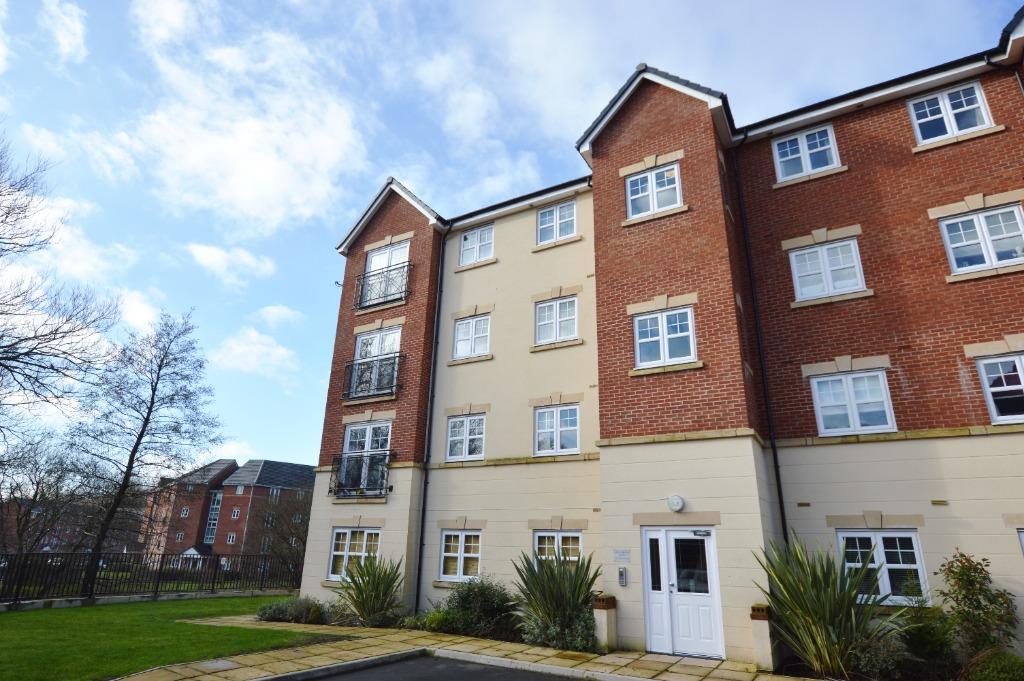 Astley Brook Close, Bolton, BL1 2 bed flat £575 pcm (£133 pw)