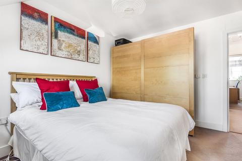 22 Findlay Mews, Marlow, SL7 1AP