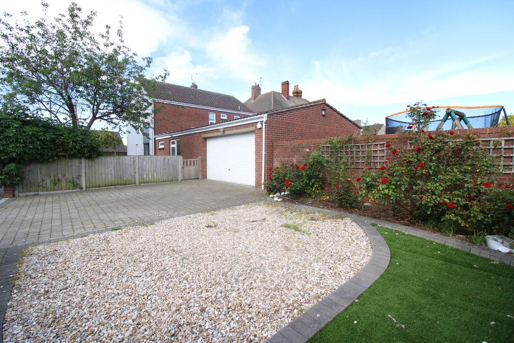 The Vicarage,The Glebe, Pilning, Bristol 4 bed detached house £475,000