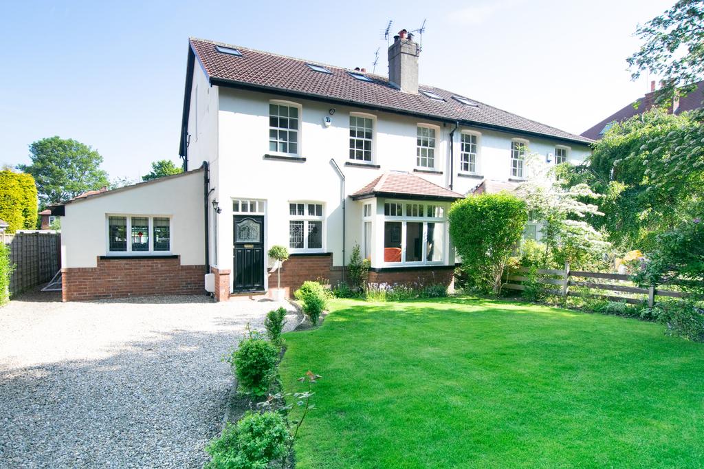 The Drive, Leeds, LS8 5 bed semidetached house £700,000