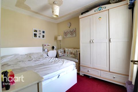 58 Aberdeen Road, London, N18 2ED