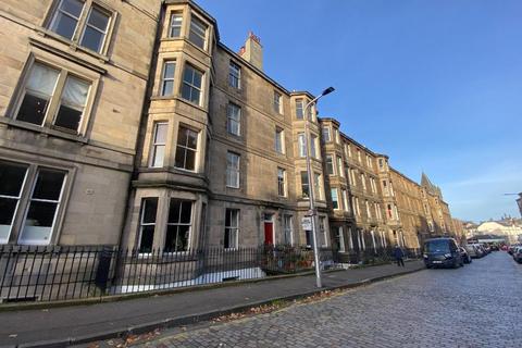 3 bedroom flat to rent, Leslie Place, Comely Bank, Edinburgh, EH4