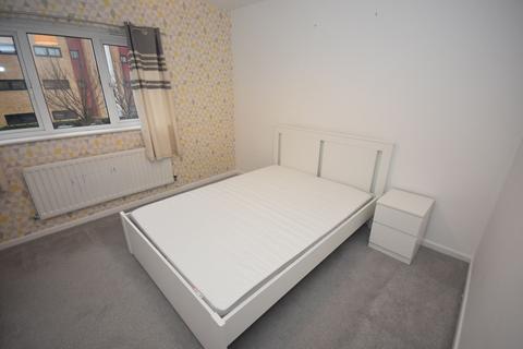 2 bedroom end of terrace house to rent, Ribston Street, Hulme, Manchester, M15 5RJ