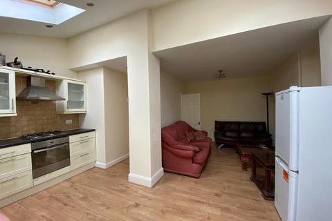 47 Glencoe Road, Stoke, Coventry, CV3 1GJ