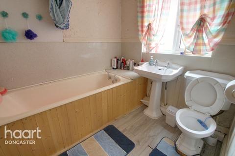 196 Balby Road, Balby, Doncaster, DN4 0NE